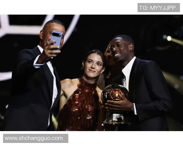 全球足球十大球星妻子排名揭晓 揭秘豪门背后的贤内助