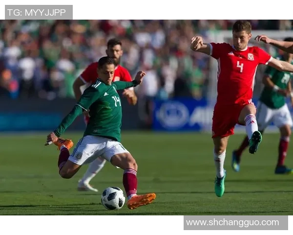 墨西哥足球队守门员英雄:从绿茵场上的英勇防守到国家队的顶梁柱 墨西哥足球队守门员英雄:从绿茵场上的英勇防守到国家队的顶梁柱